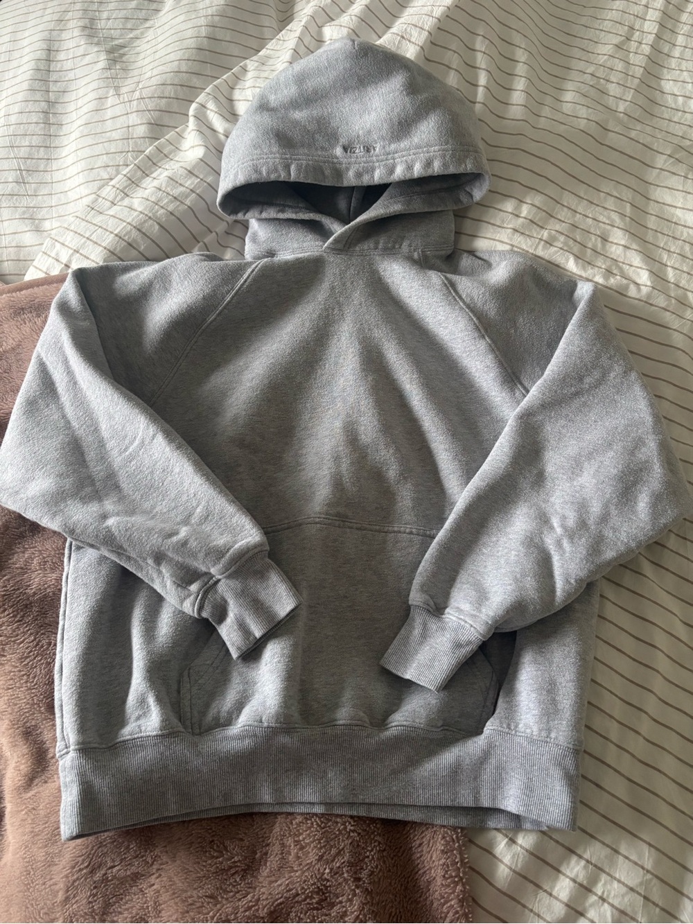 Aritzia Mega Fit fleece grey hoodie